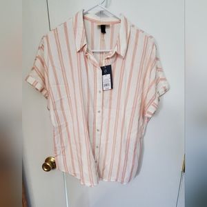 Universal Threads coral striped button up